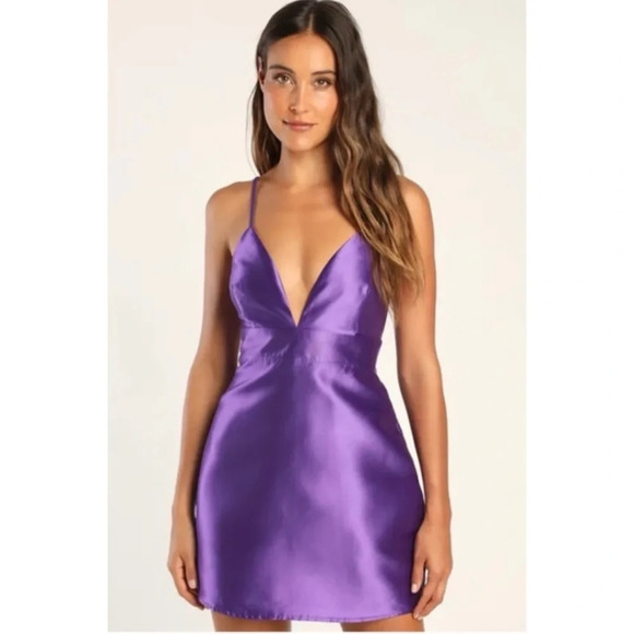 NWT LULUS | Glamourous Life Purple Sleeveless Shiny Satin Mini Dress Sz. Large - Picture 1 of 7